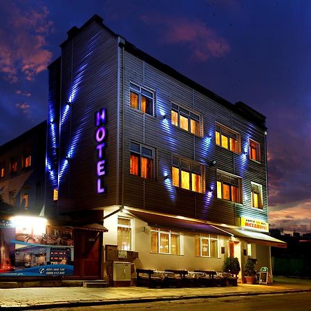 Hotel Mehdjarel Shumen Exterior foto